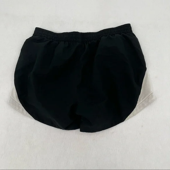NIKE Women’s Running Shorts Black/White Lined size: Small - Picture 2 of 8